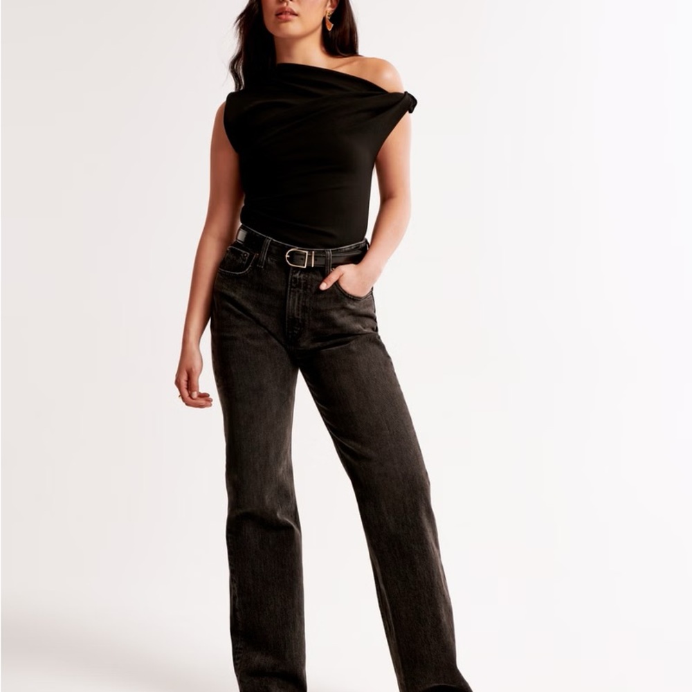 Abercrombie & Fitch Curve Love 90s Relaxed High Rise Jeans NWT Size 26